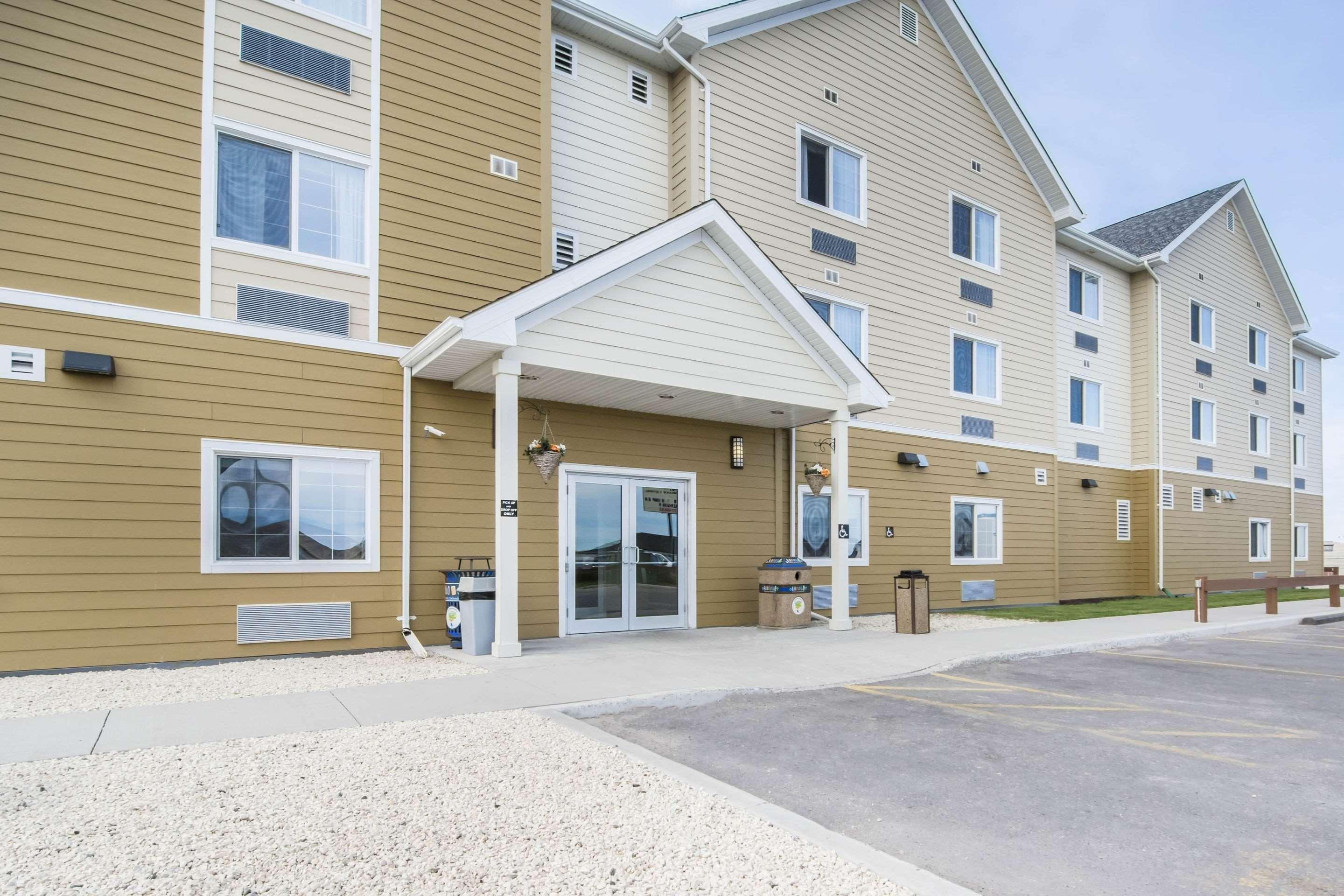 Quality Inn & Suites Томпсон Экстерьер фото