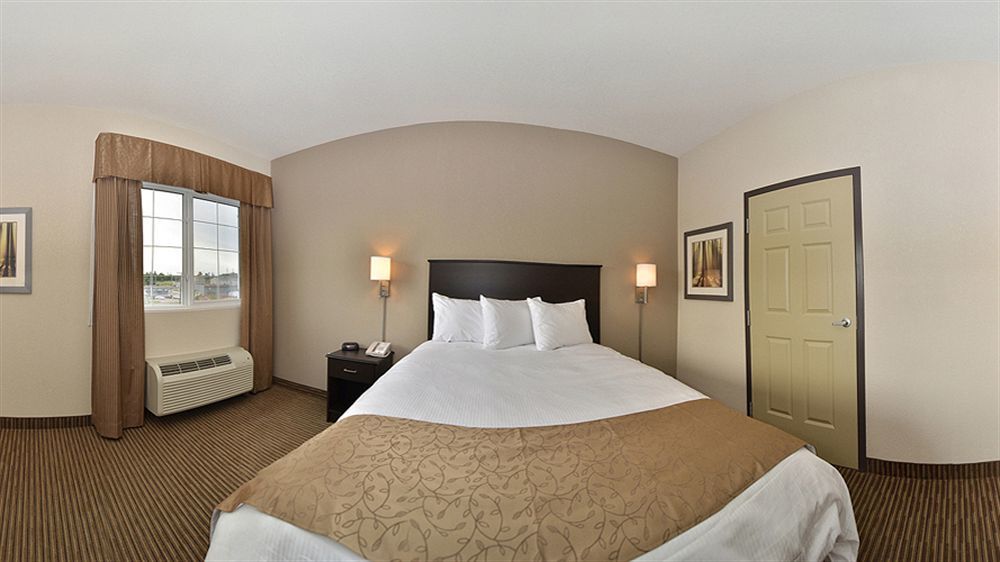 Quality Inn & Suites Томпсон Экстерьер фото